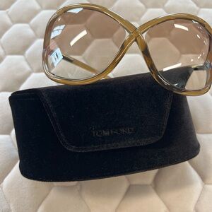 Tom Ford Whitney Sunglasse with chocolate velvet case